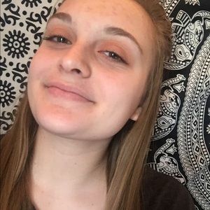 Meet your Posher, Brittaney